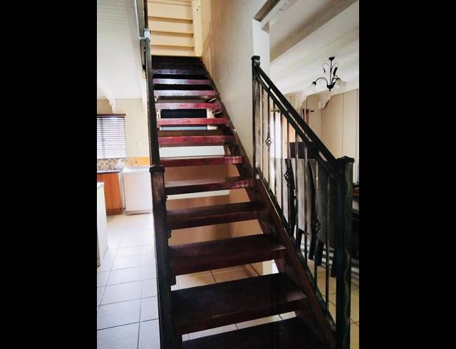 3 BEDROOM HOUSE FOR SALE IN CRYSTAL PARK